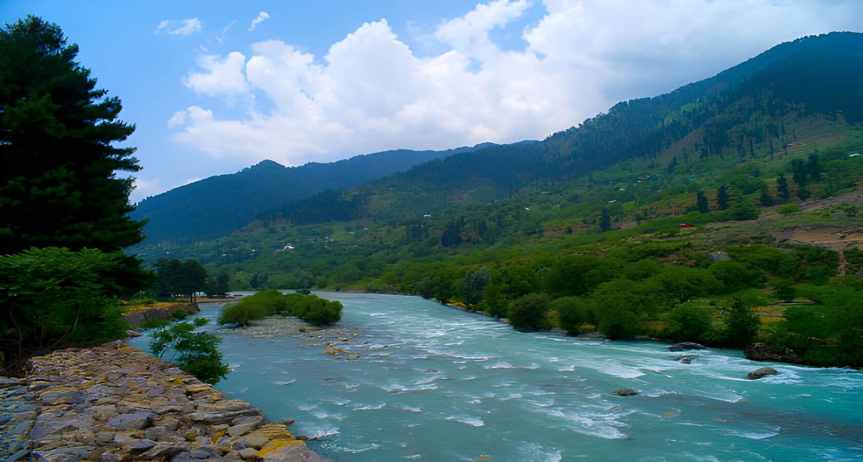 Amarnath Yatra Helicopter Booking from Shimla: Amarnath Yatra helicopter at the Baltal and Pahalgam helipads