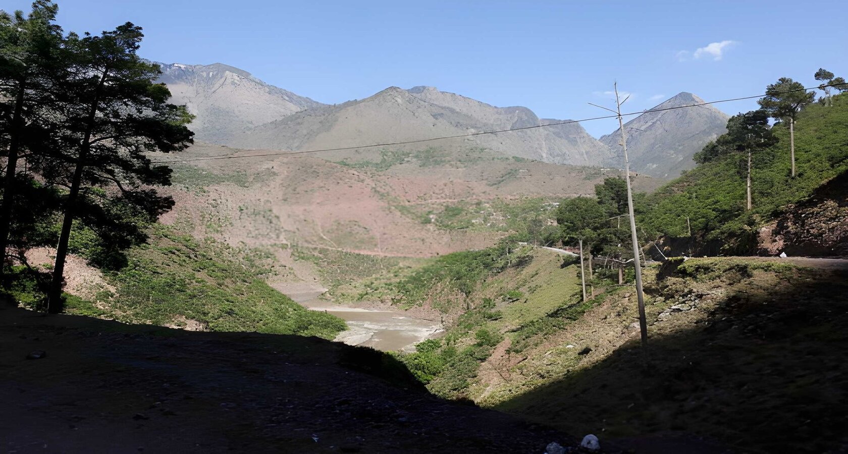 Amarnath Yatra Helicopter Tour Package from Allahabad: Amarnath holy cave and the Kashmir valley