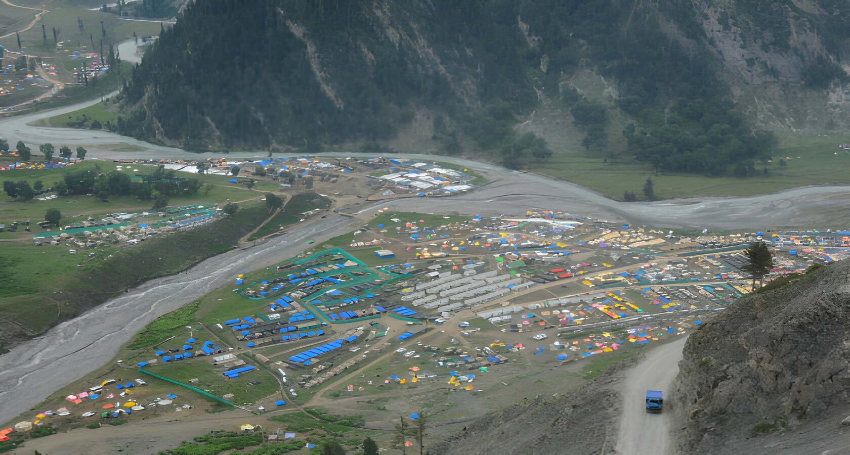 Amarnath Yatra Package from Dehradun by Flight: Amarnath holy cave and the Kashmir valley
