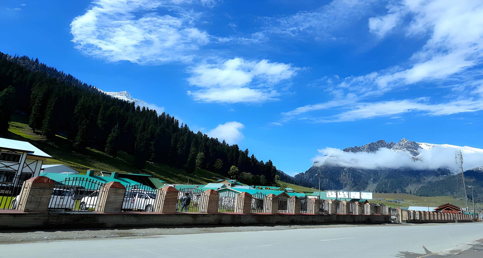 Amarnath Yatra Package from Jaipur by Train: Amarnath holy cave and the Kashmir valley