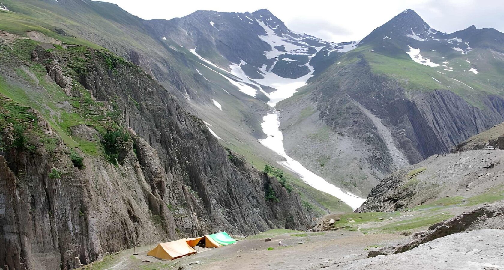 Amarnath Yatra Tour Package from Vijayawada: Amarnath holy cave and the Kashmir valley